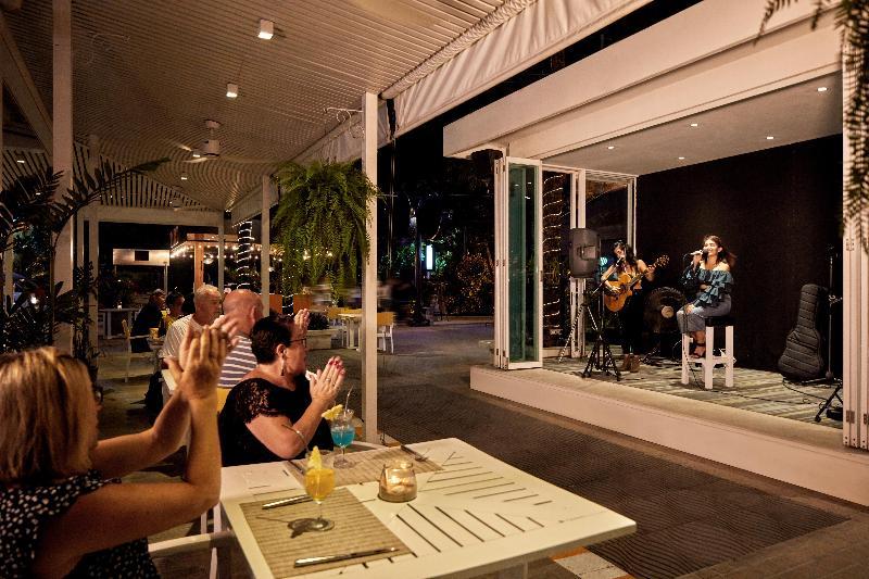 Semesteranläggning (resort) Doubletree By Hilton Phuket Banthai Patong
